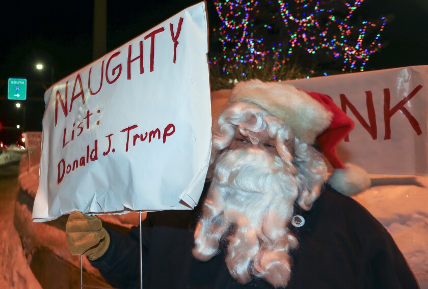 121819.N.DNT.Rally c02.jpg