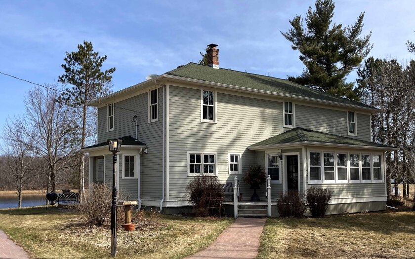 The Historic Scott House near Carlton