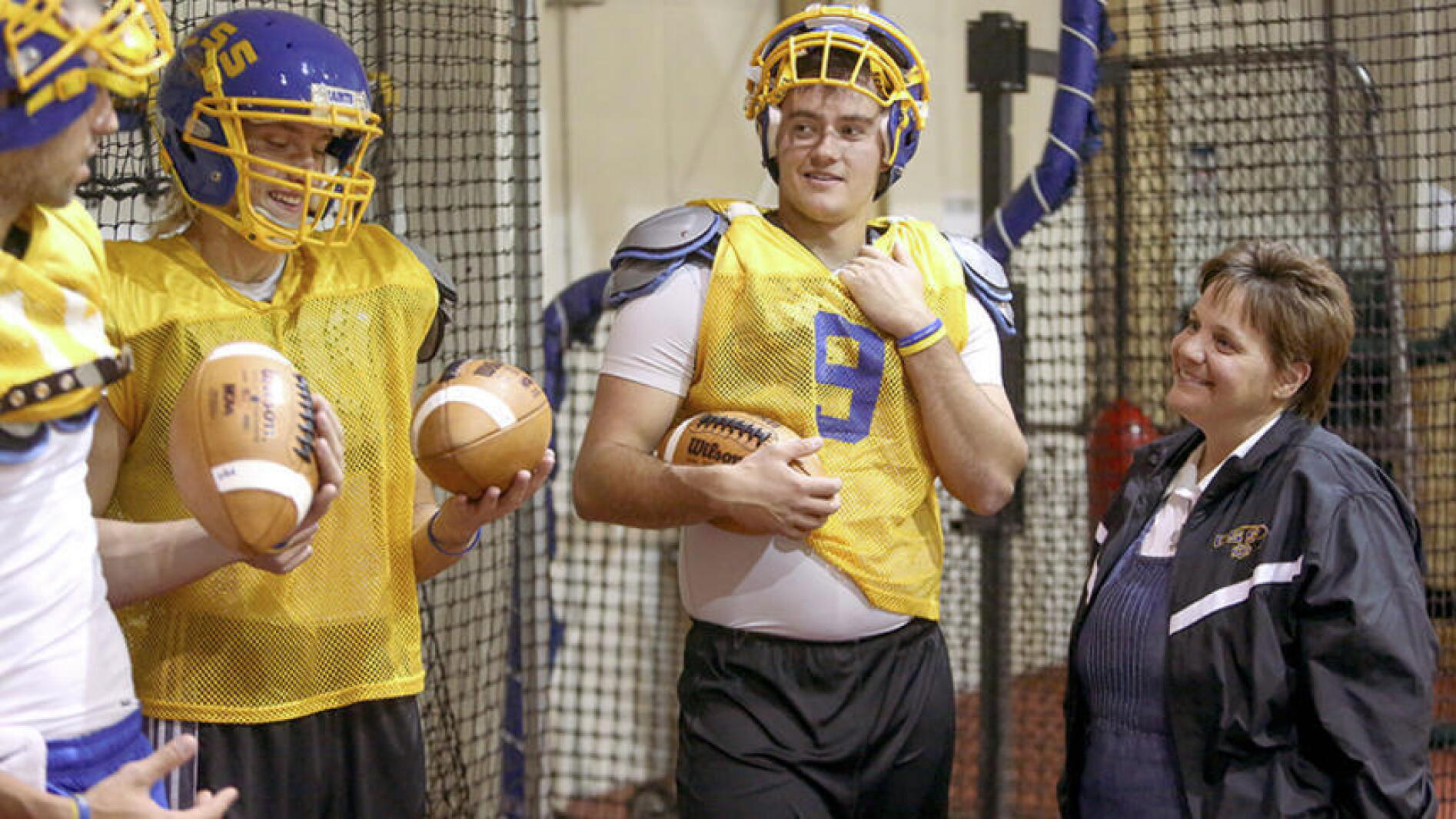 New York Times features St. Scholastica football coach - Duluth News ...