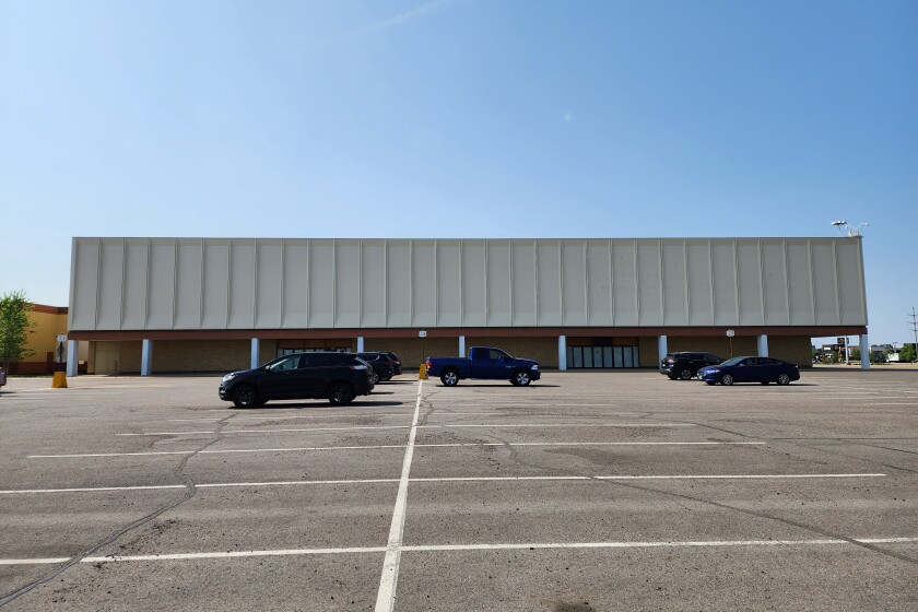 Von Maur Sets First Location in North Dakota – Visual