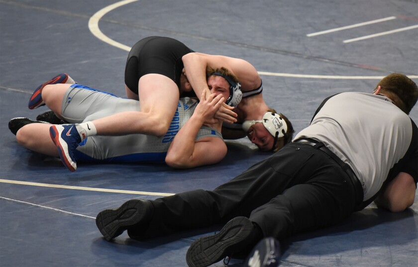 032021.S.BP.BHSWRES Colton Hinrichs.jpg