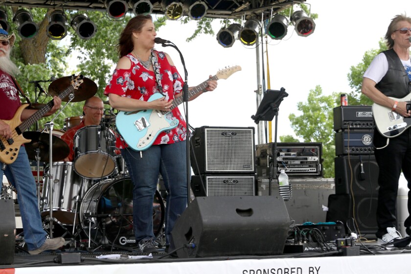061318.N.DG_.Regatta Band Shotgun web.jpg