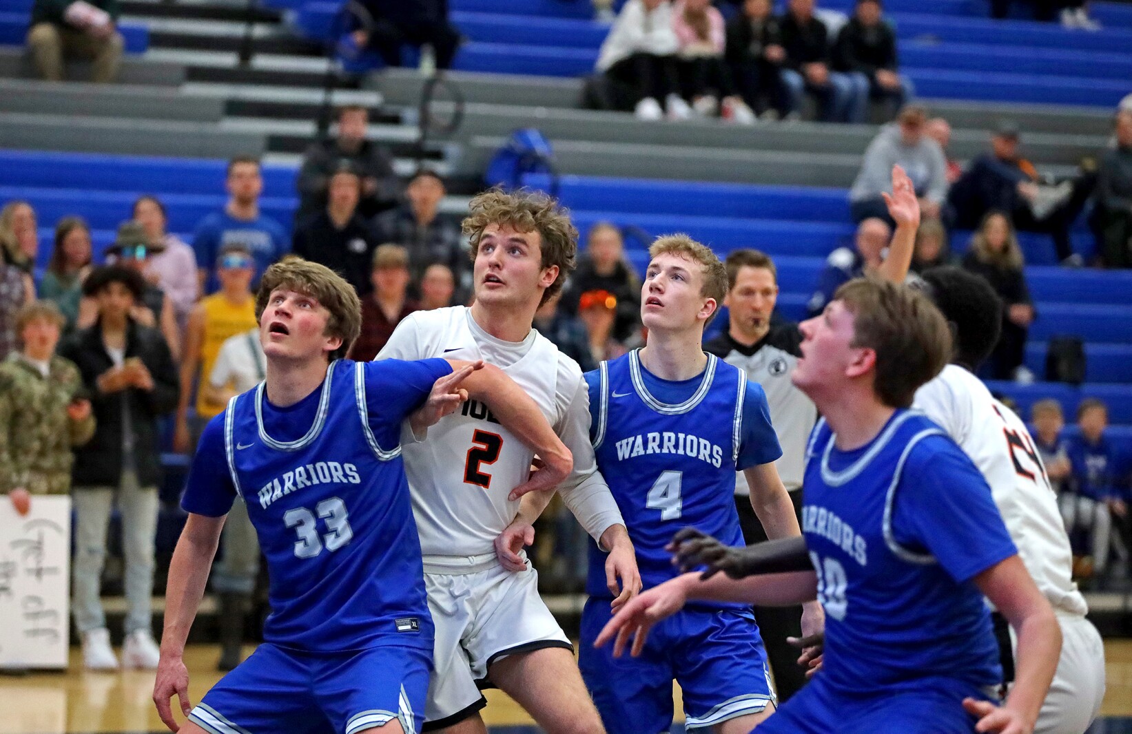 Brainerd boys basketball vs St Cloud Tech 01-21-22 Gallery
