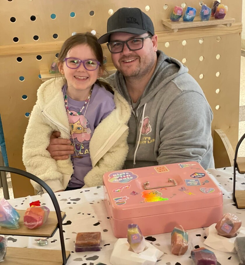 071322.B.FF.LIVVYSLAB-dad.jpg