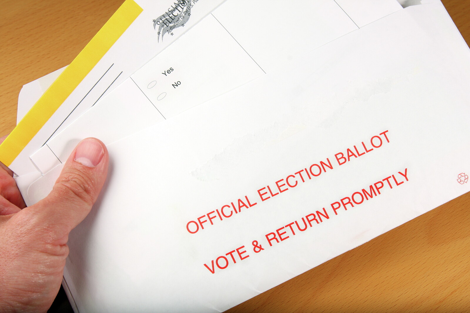 Coverage image for: North Dakota absentee voting begins ahead of Nov. 3 election