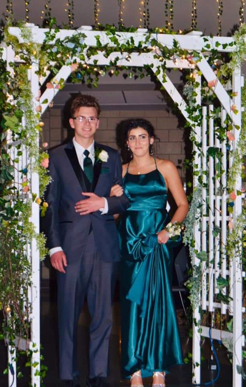 051521.N.PRE.MenahgaProm2.jpg