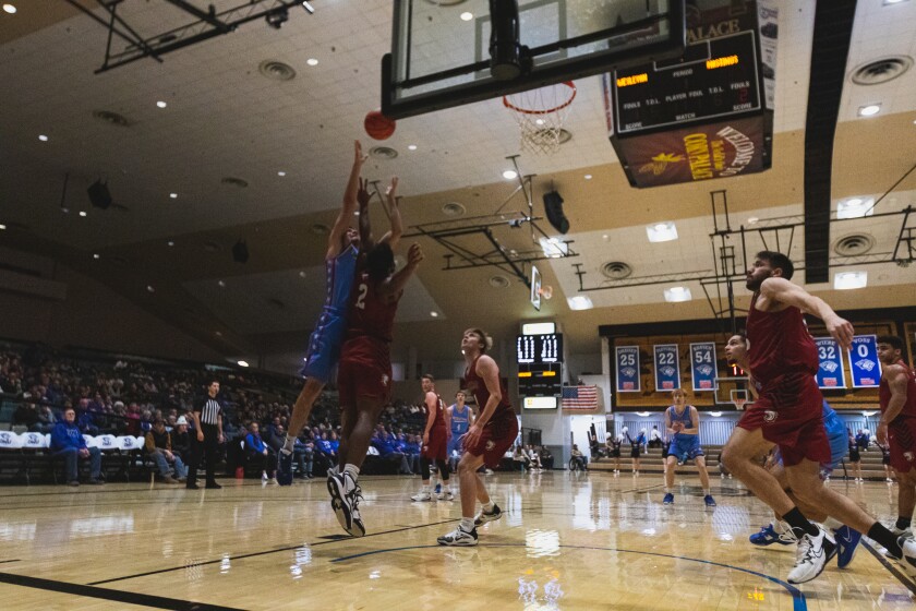 12-3-22DWUBasketball-26.jpg