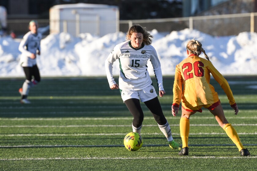 112322.S.BP.BSUWSOC2 Allyson Smith.jpg
