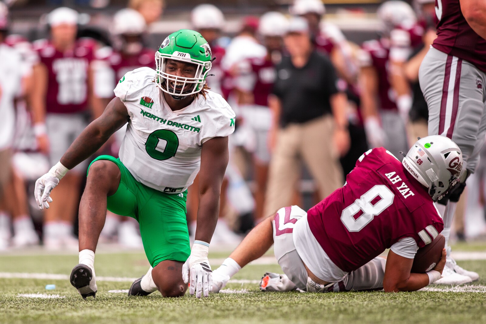 UND has another mobile QB challenge in Southern Illinois' D.J. Williams