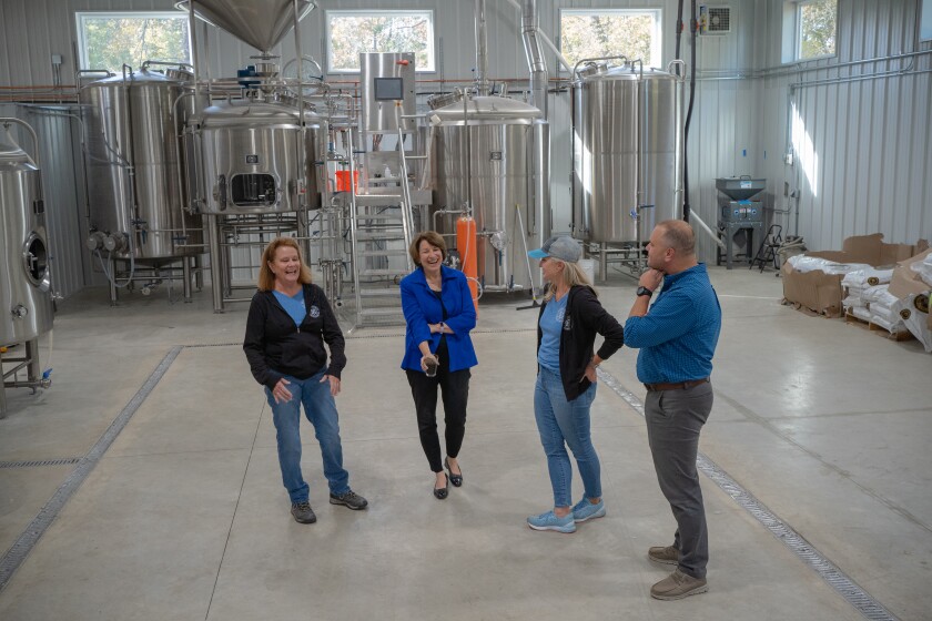 U.S. Sen. Amy Klobuchar Tours South x Southeast Brewing Co.