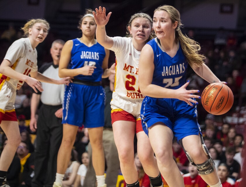 BBE vs Mountain Iron-Buhl 031723 008.jpg