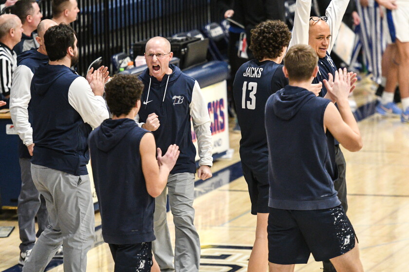 Cade Riewer Austin Riewer finds his 3-point shot in Bemidji’s dramatic comeback win ...