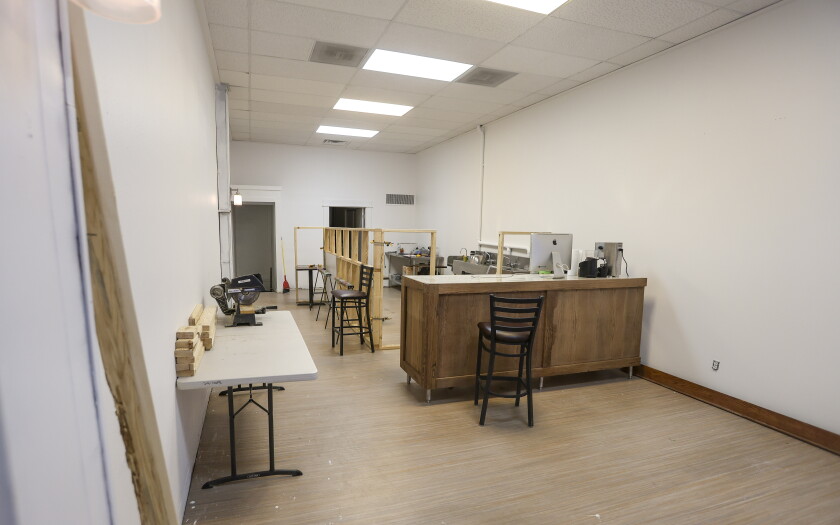 02xx26.B.FF.SoloEatery.6