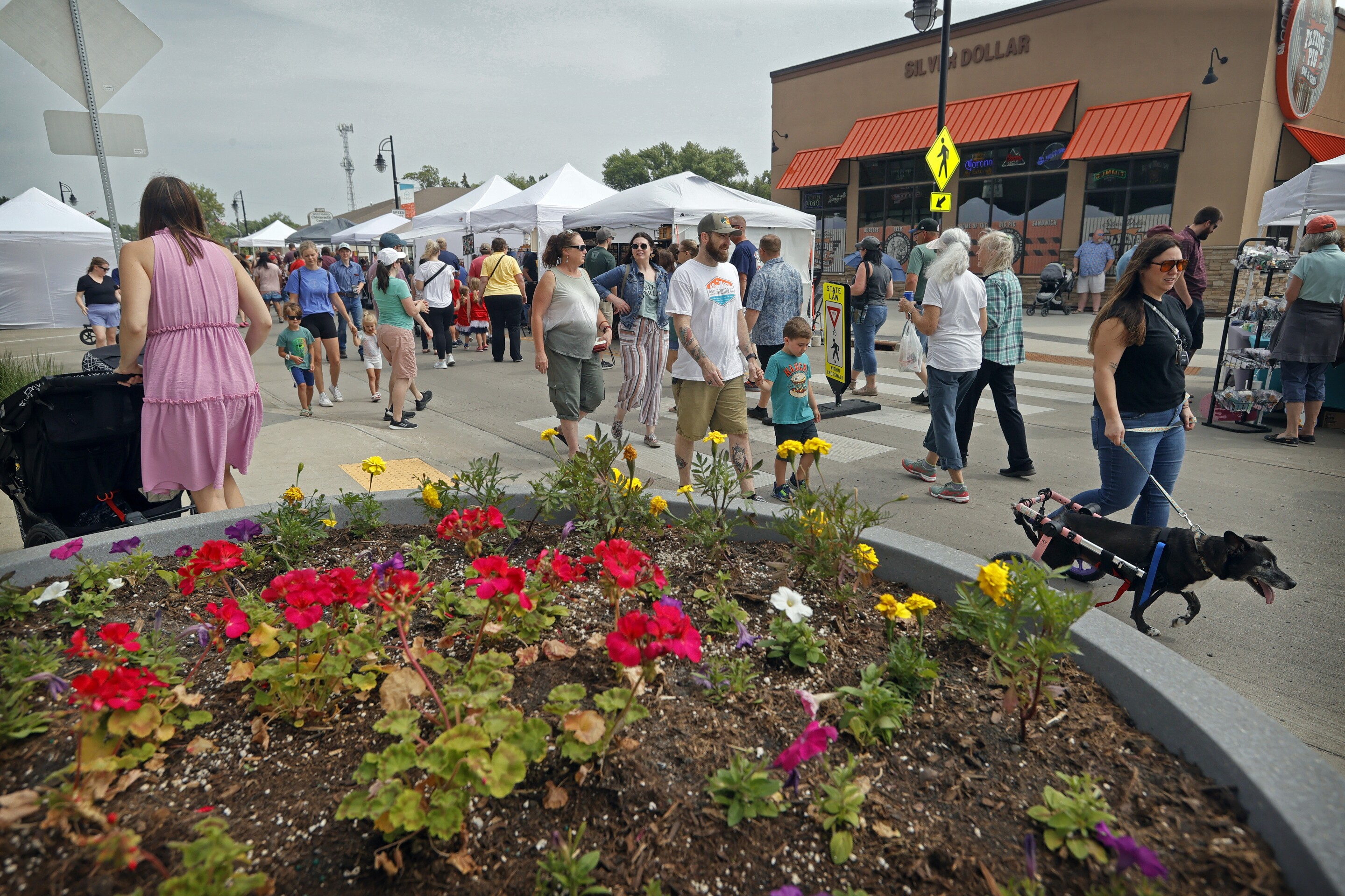 PHOTOS West Fargo Street Fair takes over Sheyenne Street InForum