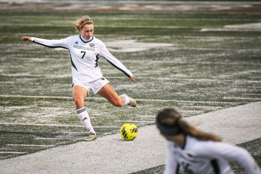 111622.S.BP.BSUWSOC Emily Baurr.jpg