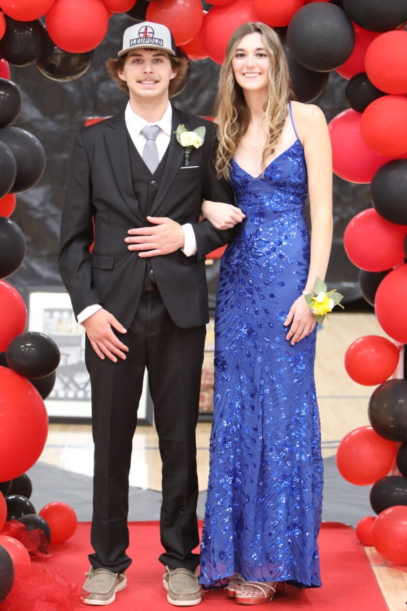 Prom Forum Brandon-Evansville High School Prom 2024 - PHOTOS - Alexandria Echo ...