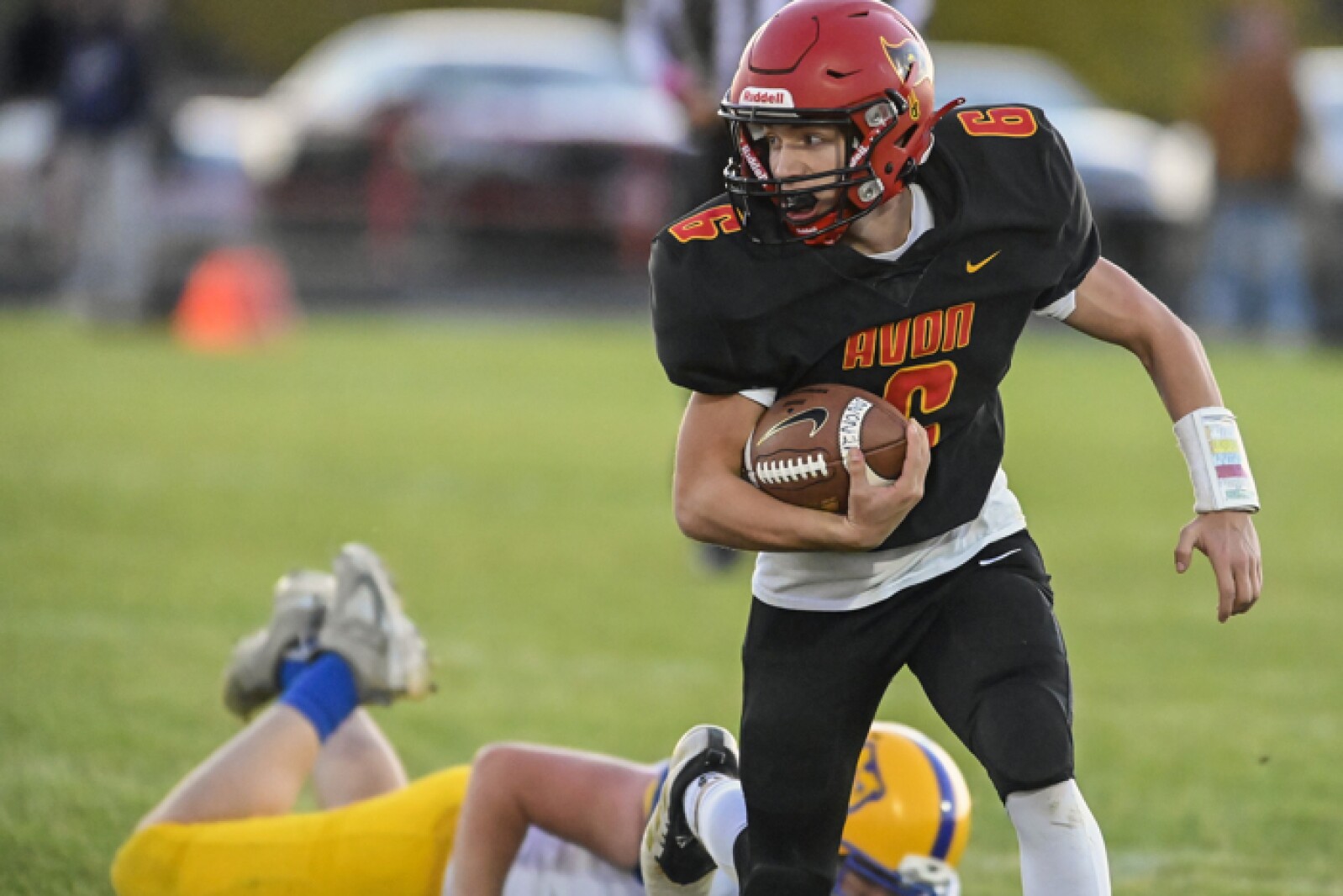102821.AvonFootball75.jpg