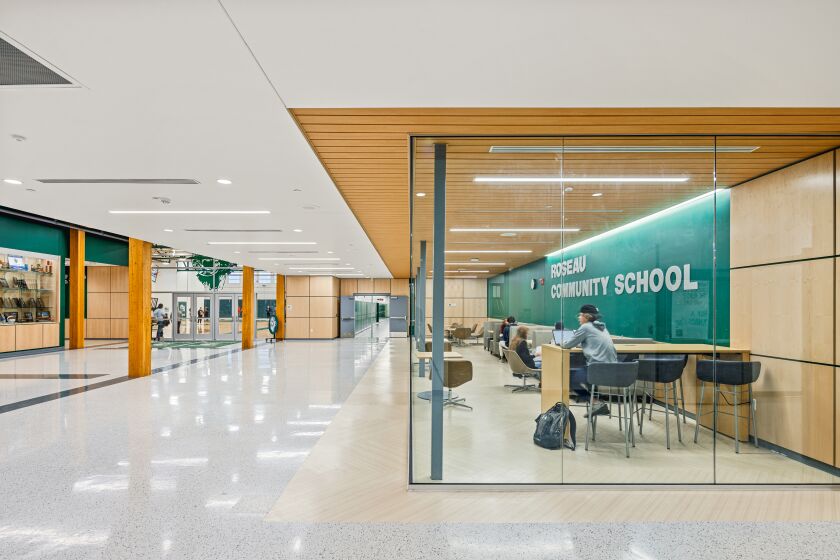 Roseau Public Schools