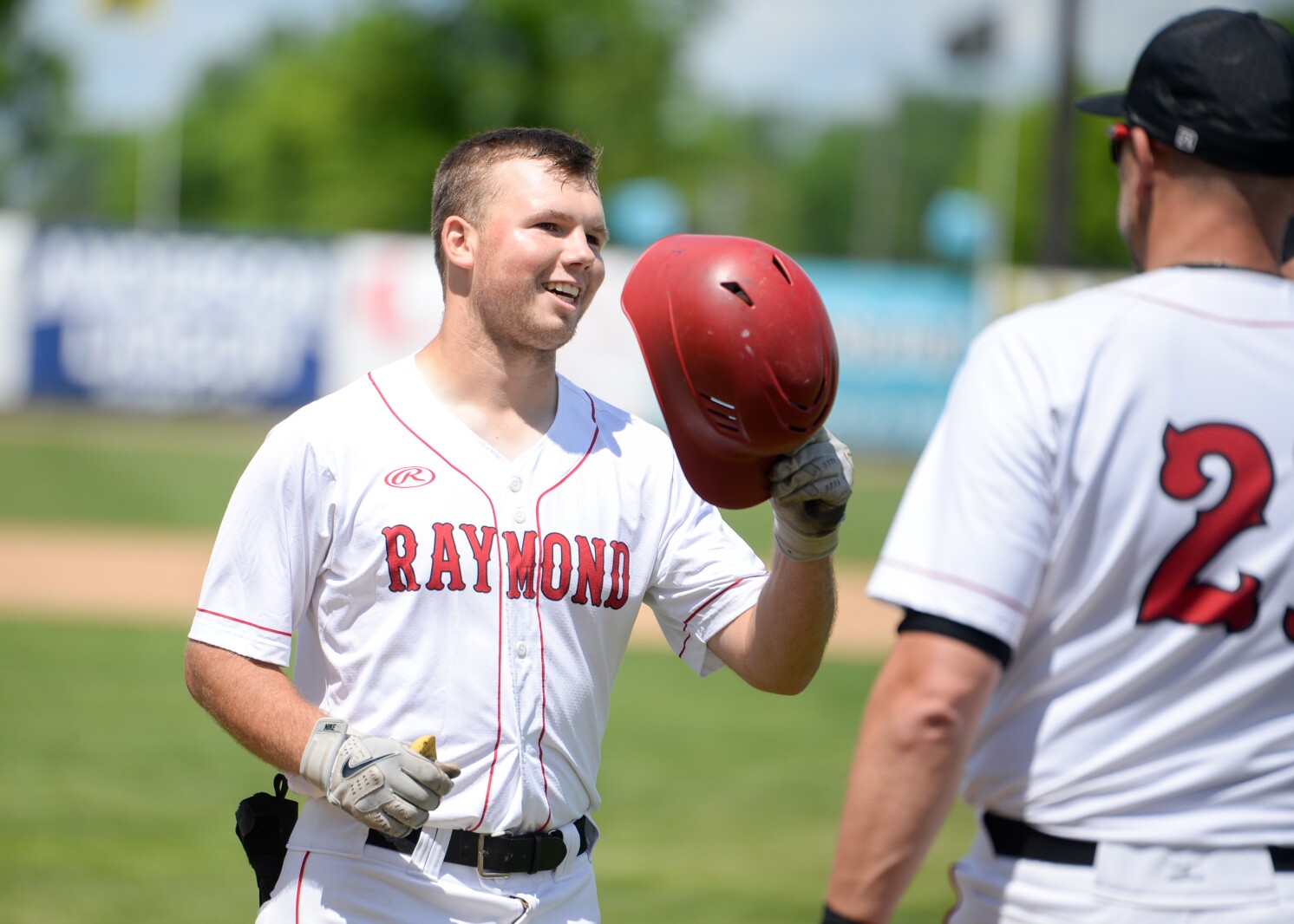 Amateur baseball roundup: Short-handed Raymond Rockets beat Willmar ...