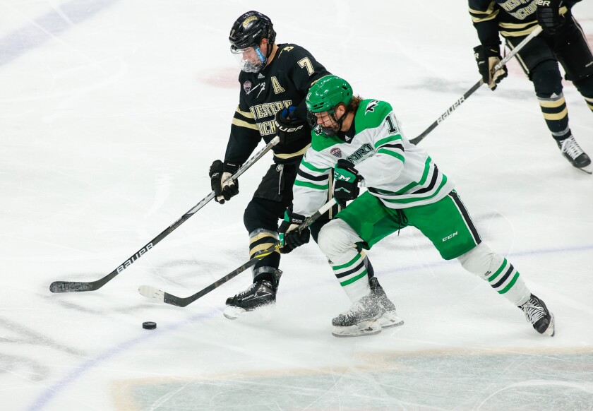 Attard North Dakota vs Western Michigan_0524.jpg