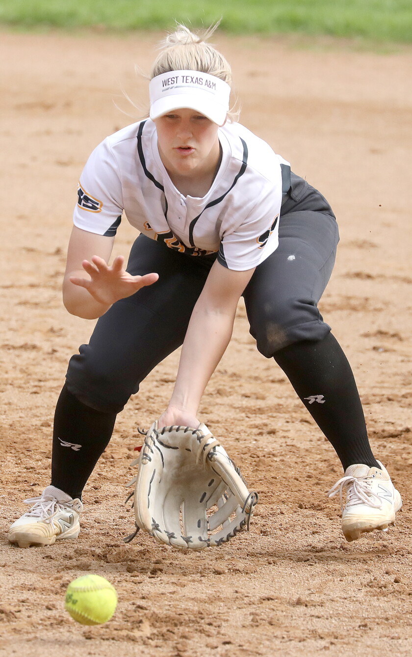 Ruby Moore 2022 Superior Telegram All-Area Softball Team - Superior Telegram ...