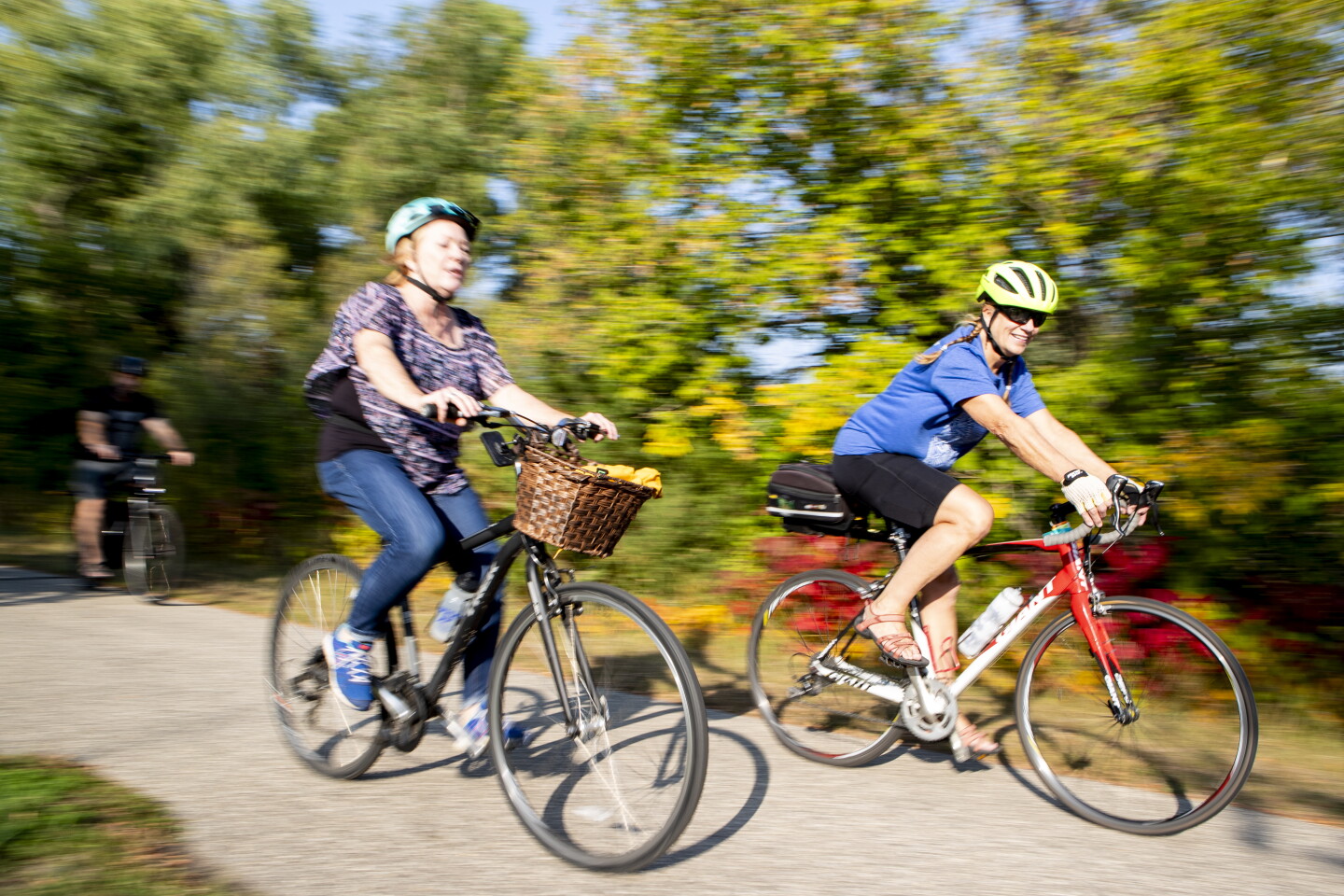 Photos: Cyclists soak up some sun at 10th Annual Community Bike Ride ...