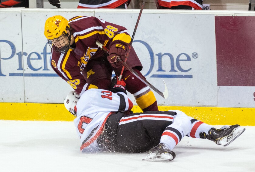 SCSU vs Gophers_0215.jpg