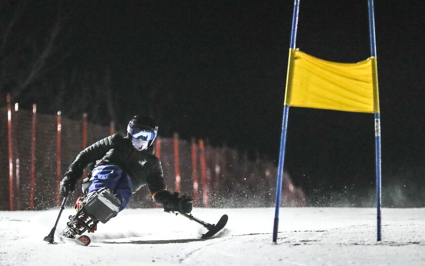 030120.O.DNT.MONOSKI.C04.jpg