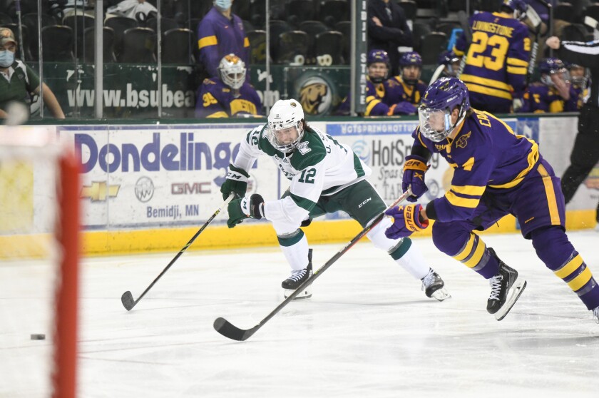 121521.S.BP.BSUMHKY Owen Sillinger.jpg