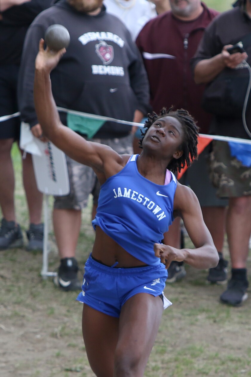 state track a girls shotput nabwe 052921