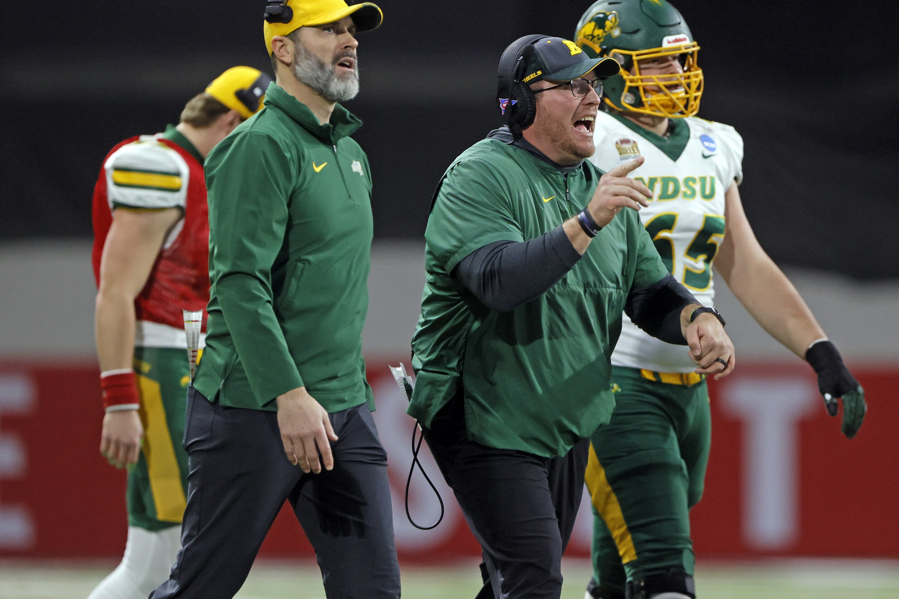 Bison head coach Matt Entz accepts coaching job at USC, will remain Bison head coach Matt Entz accepts coaching job at USC, will remain