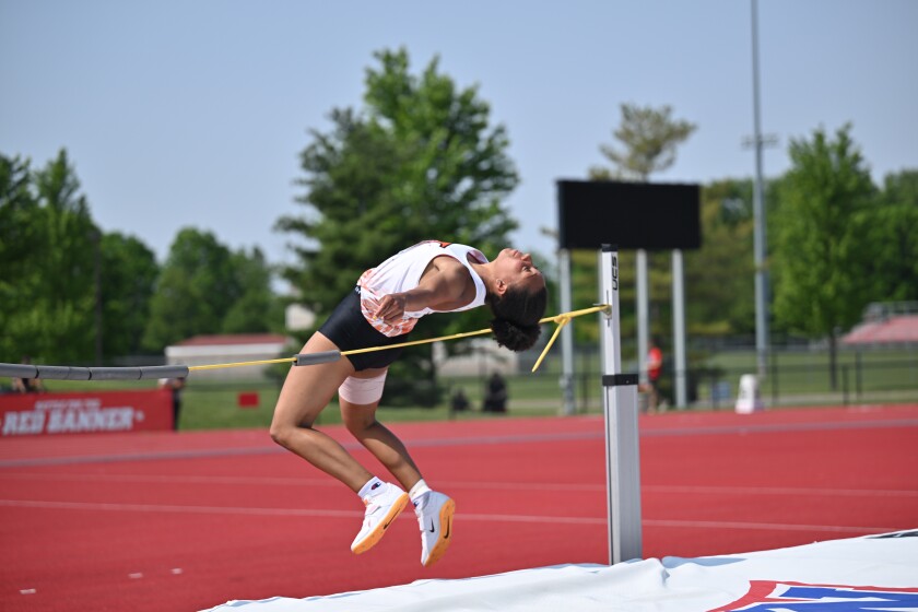 Toliver paces Jimmies at 2025 NAIA Track and Field Championships