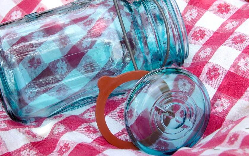 092221-grims-canning-jar-shutterstock.jpg
