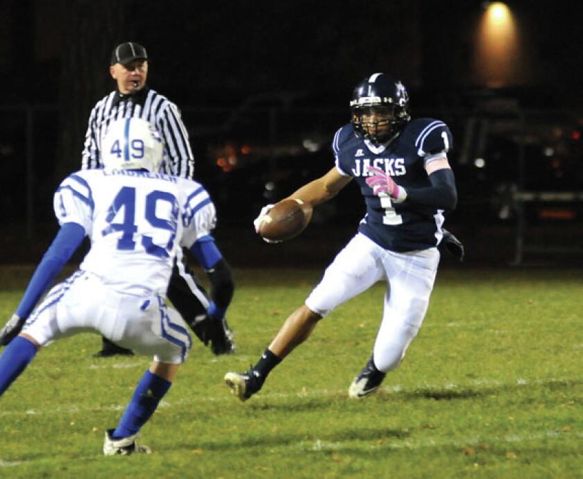 48676+201110201020-BHS-FB-Woods-open-field.jpg