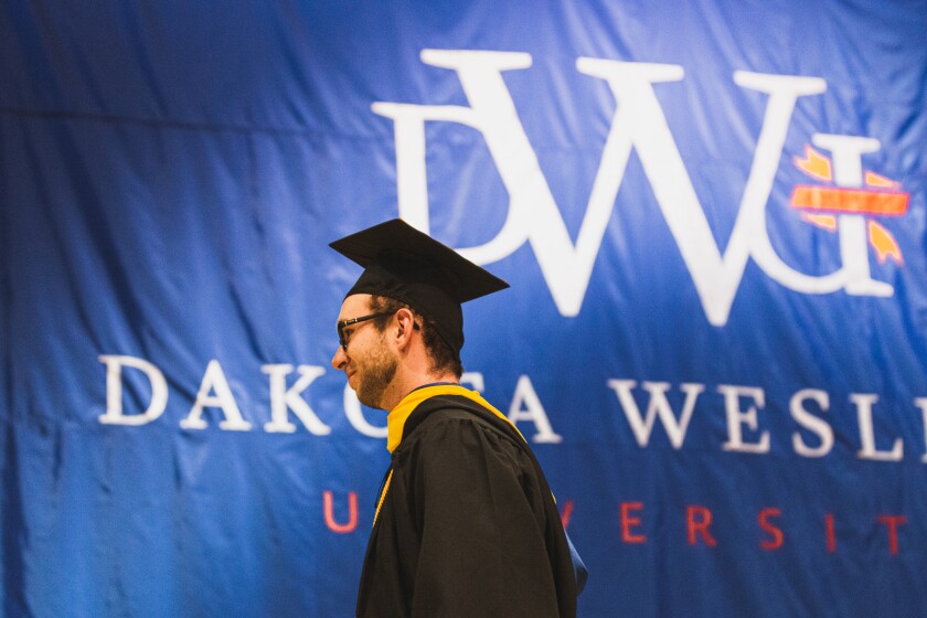 2022DWUGraduation-16.jpg
