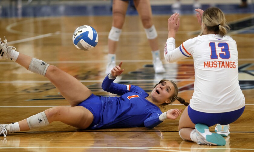 111822.s.ff.ND.VB.WFSheyenne