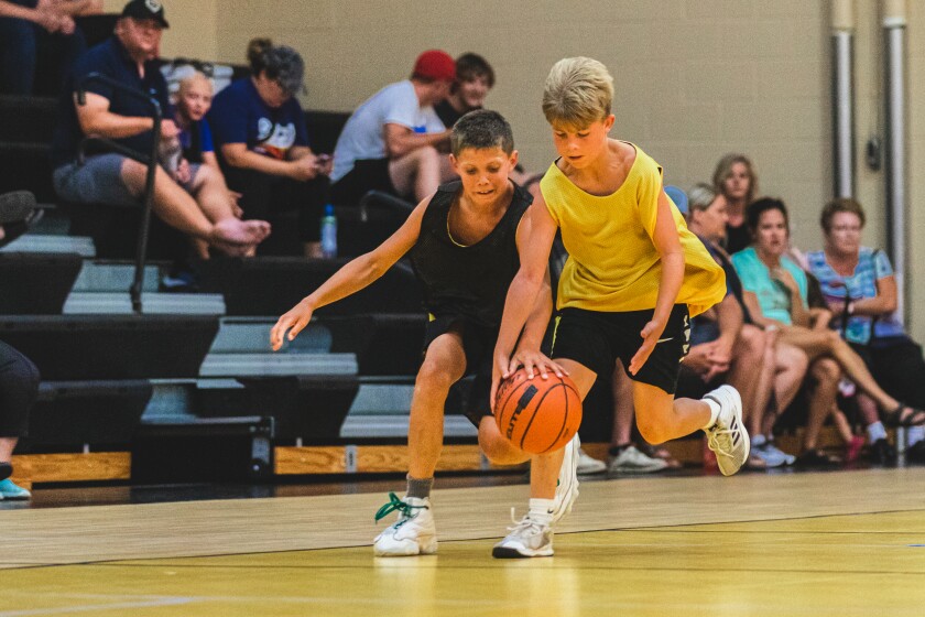 7-25-22MitchellYouthSummerBasketball-13.jpg