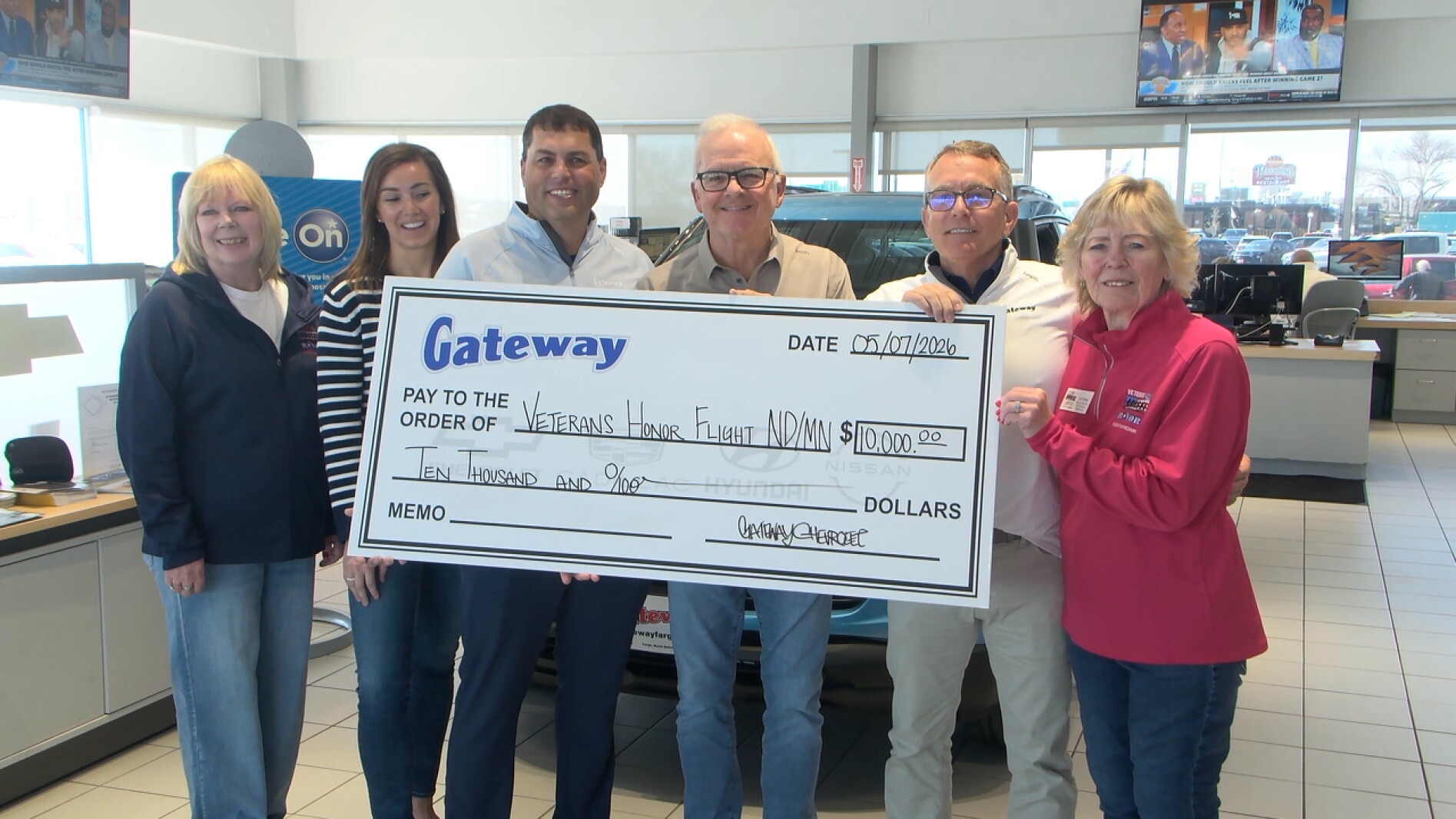 Veterans Honor Flight receives $10,000 donation
