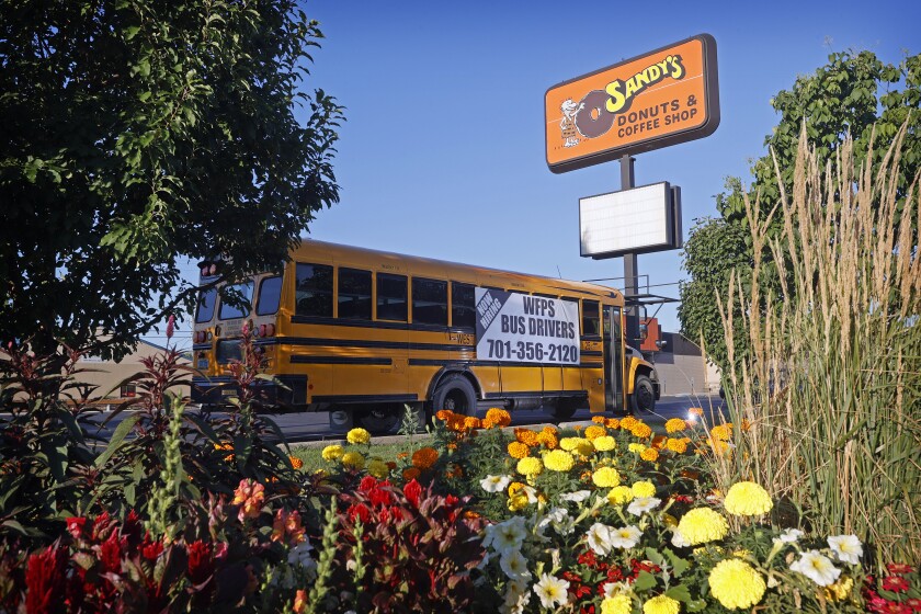 081022.N.FF.SCHOOLBUS