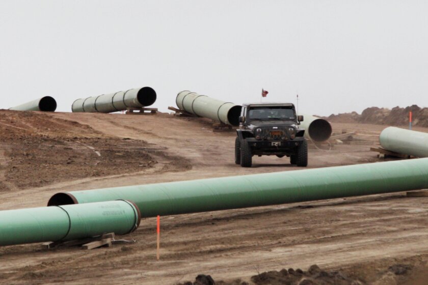 pipelines16203793.jpg