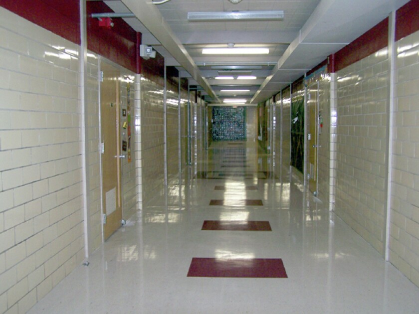 41305+school-pic2.jpg