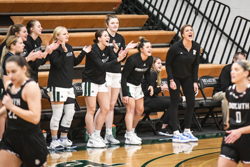 120722.S.BP.BSUWBB Cheering.jpg