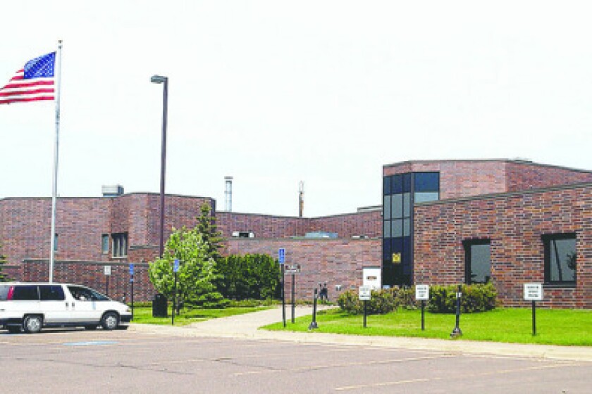 Consultant Too many inmates stay in St. Louis County Jail too long