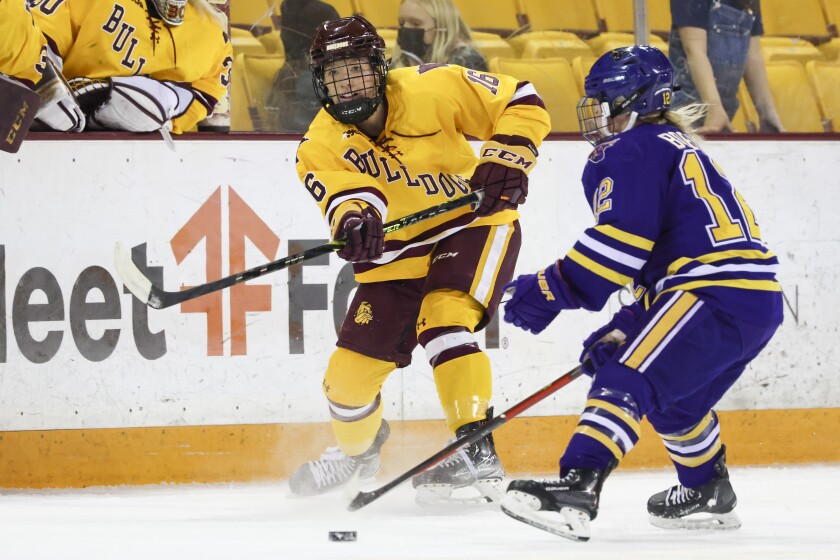 Minnesota Duluth finishes WCHA quarterfinal series against Minnesota State in overtime