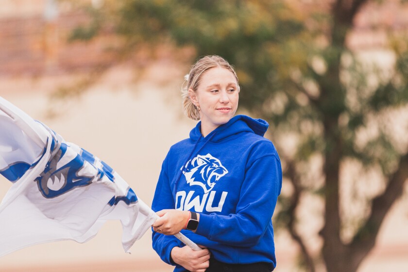 10-1-22DWUBlue&WhiteDaysParade-4.jpg