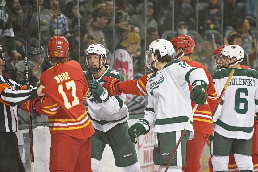 012622.S.BP.BSUMHKY Scuffle.jpg