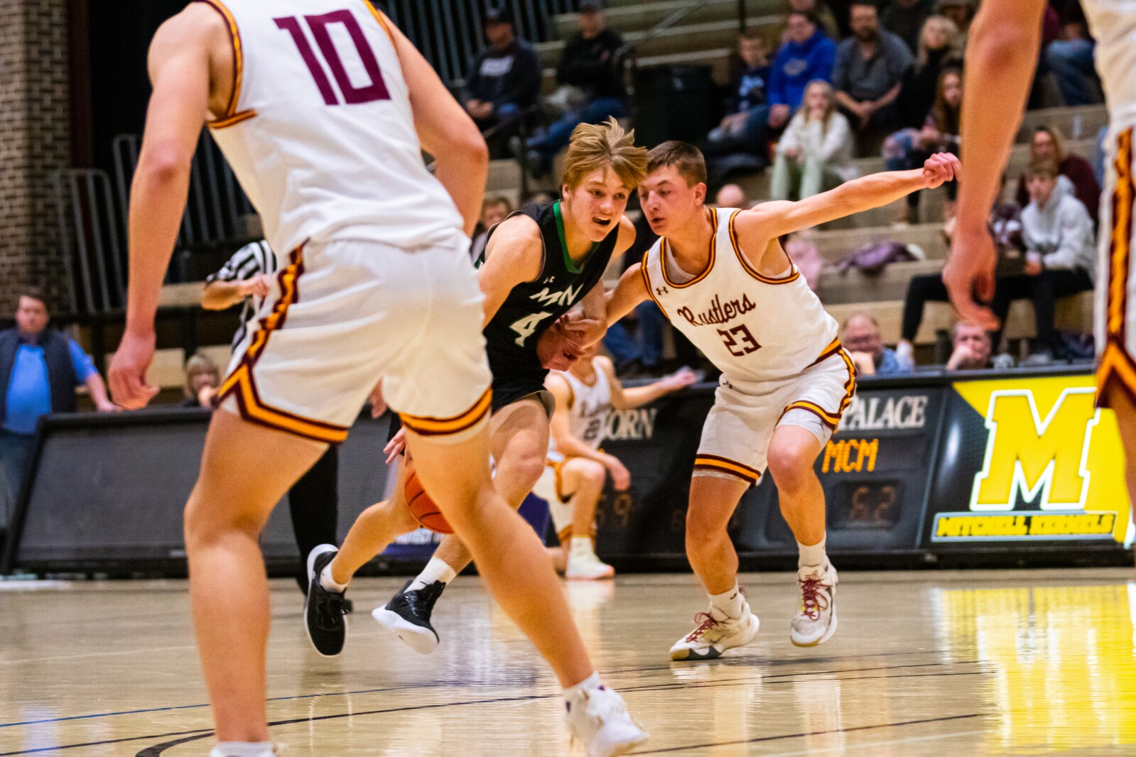 12-28-22HoopCityClassicEthanvsMCM-62.jpg