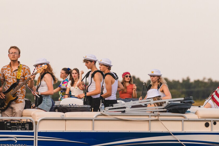 8-12-22MarchingBandBoatParade-24.jpg