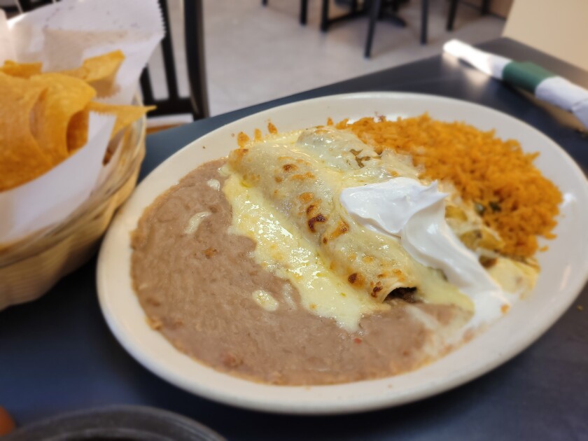 Review: Community favorite El Vaqueros proves it has staying power ...