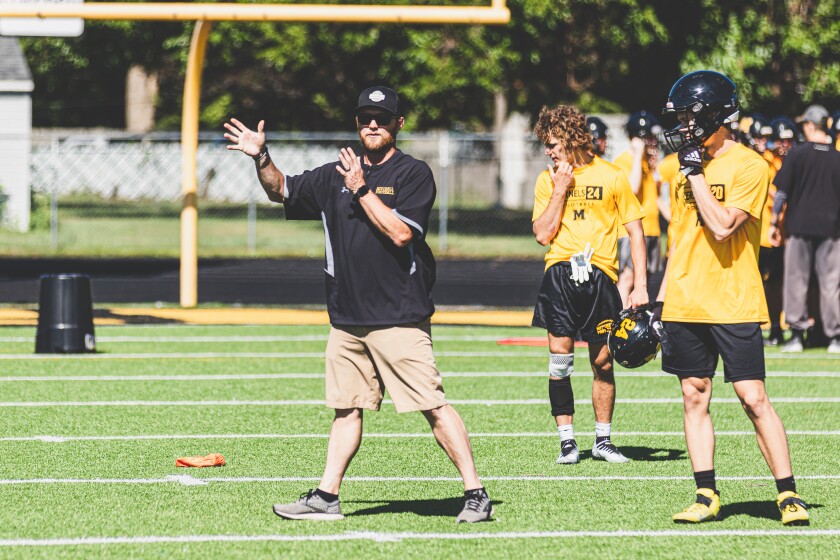 8-8-22HighSchoolFootballPracticeMitchell-39.jpg